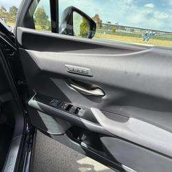 2018 Lexus
UX 200 F Sport