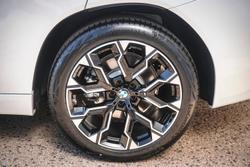 2024 BMW
                X3 20 xDrive