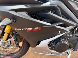 2015 Triumph DAYTONA 675 Black