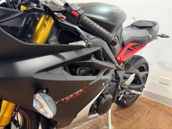 2015 Triumph DAYTONA 675 Black