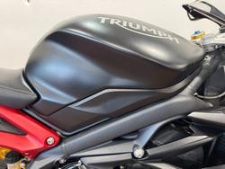 2015 Triumph DAYTONA 675 Black
