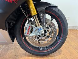 2015 Triumph DAYTONA 675 Black