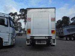 2018 Isuzu Fvl FVL 2400/300 WHITE