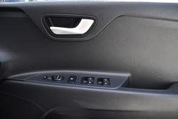 2024 Kia Stonic S YB MY24 Clear White