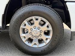 2023 RAM 2500 Laramie Rambox