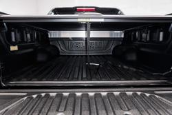 2025 Isuzu D-MAX X-TERRAIN