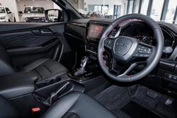 2025 Isuzu D-MAX X-TERRAIN