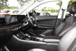 2025 MG HS Excite AS33 MY25 Cashmere Silver