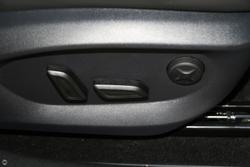 2025 MG HS Essence AS33 MY25 Pearl White