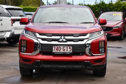 2022 Mitsubishi
ASX ES