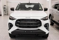 2025 Isuzu MU-X LS-M