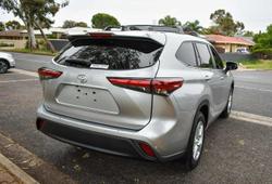 2023 Toyota Kluger GX