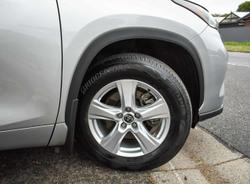 2023 Toyota Kluger GX