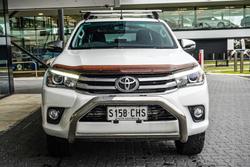 2016 Toyota Hilux SR5