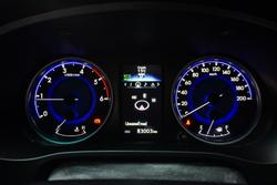 2016 Toyota Hilux SR5