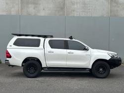 2019 Toyota Hilux SR5