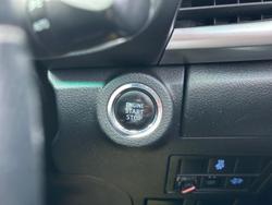 2019 Toyota Hilux SR5