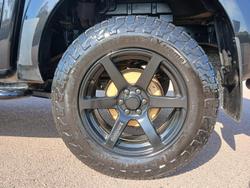 2017 Nissan Navara ST