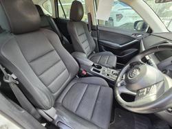 2016 Mazda
CX-5 Maxx Sport