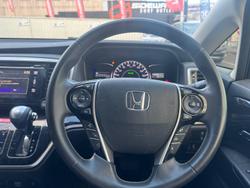 2018 Honda Odyssey VTi-L