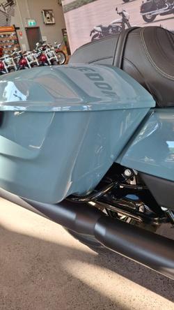 2024 Harley-davidson FLTRX ROAD GLIDE (117) SHARKSKIN BLUE