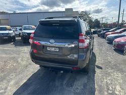 2015 TOYOTA
                LANDCRUISER PRADO ALTITUDE (4x4)