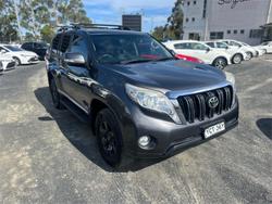 2015 TOYOTA
                LANDCRUISER PRADO ALTITUDE (4x4)