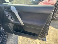 2015 TOYOTA
                LANDCRUISER PRADO ALTITUDE (4x4)