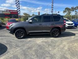 2015 TOYOTA
                LANDCRUISER PRADO ALTITUDE (4x4)