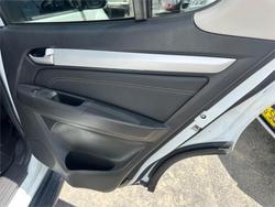 2016 ISUZU
                MU-X LS-T (4x4)