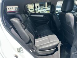 2016 ISUZU
                MU-X LS-T (4x4)
