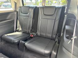 2016 ISUZU
                MU-X LS-T (4x4)