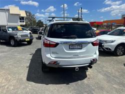 2016 ISUZU
                MU-X LS-T (4x4)
