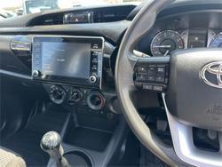 2021 TOYOTA HILUX WORKMATE (4x2)