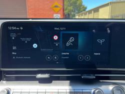 2025 Hyundai Kona Hybrid Premium