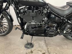 2018 Harley-davidson FXBRS BREAKOUT BLACK TEMPEST