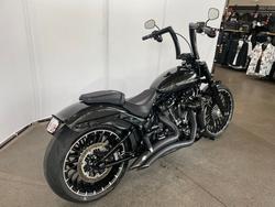 2018 Harley-davidson FXBRS BREAKOUT BLACK TEMPEST