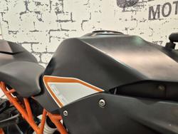 2015 KTM RC 390 RC White