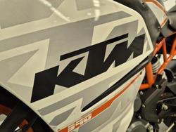 2015 KTM RC 390 RC White