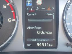 2020 Toyota
                Hilux SR