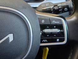 2022 Kia
                Sorento Sport