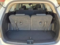 2022 Kia
                Sorento Sport