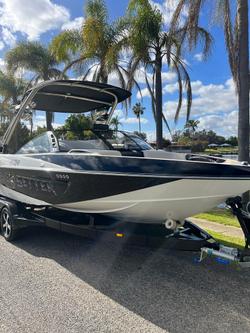 2011 Malibu Wakesetter 21 VLX