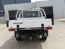 2021 Mitsubishi Triton GLX