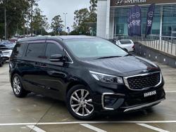 2018 Kia Carnival Platinum