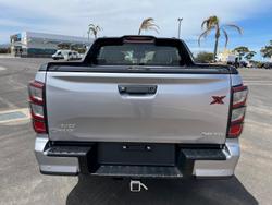 2025 Isuzu D-MAX X-TERRAIN