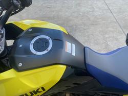 2022 Suzuki V-STROM 1050 (DL1050RQ) Yellow