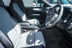 2023 Volvo
XC40 Plus B4