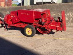 1980 New Holland
317