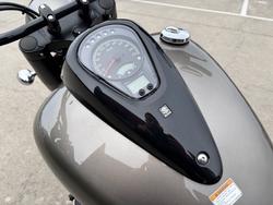 2018 Suzuki BOULEVARD C90T (VL1500B) Grey